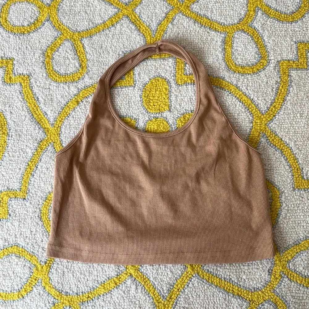 NWOT Shein Halter Crop Top. Sz M - Picture 1 of 4